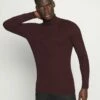 Pier One MUSCLE FIT TURTLE - Jersey De Punto - Mottled Bordeaux, Hombre