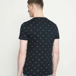 Pier One Hombre Camiseta Estampada - Dark Blue 9 Pier One Hombre Camiseta Estampada - Dark Blue -Ofertas Pier One Tienda 0cbc5369135449ca9b8e7c33b4bfe199