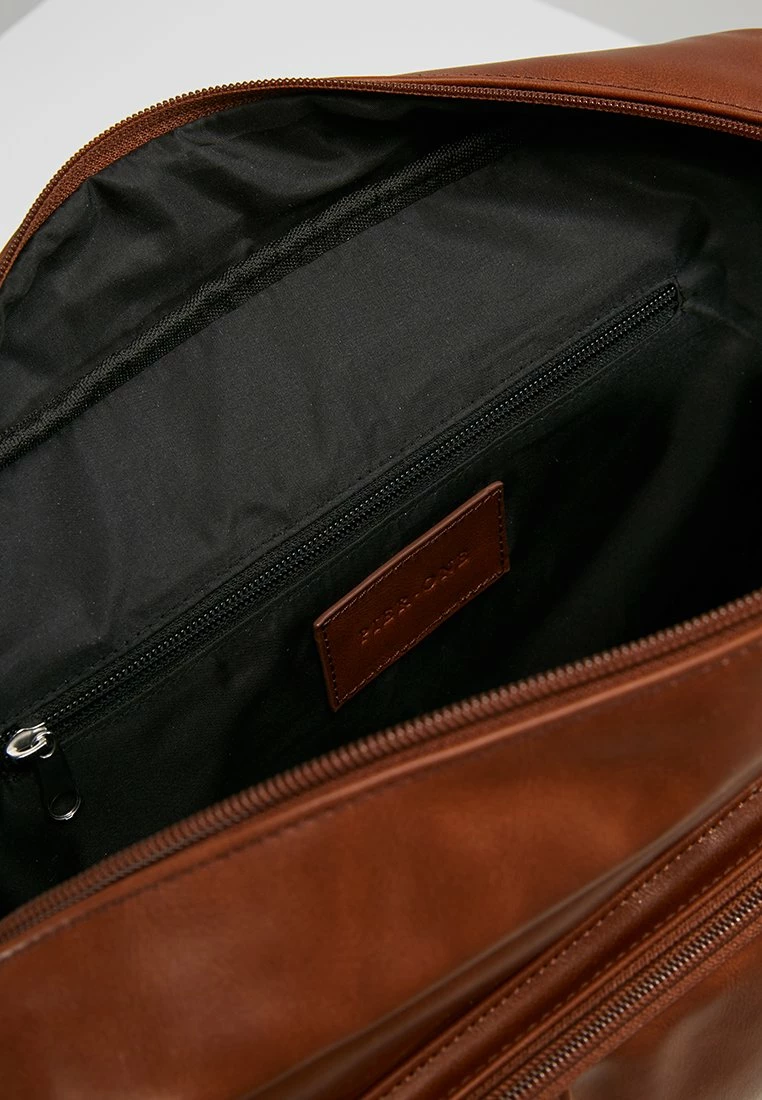 Pier One Hombre Portafolios - Brown 7 Pier One Hombre Portafolios - Brown - Imagen 5