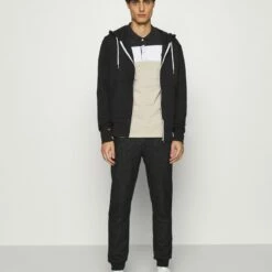 Pier One Hombre Polo - Black/sand -Ofertas Pier One Tienda 21d1426b2ec64756b1504c993448a1df