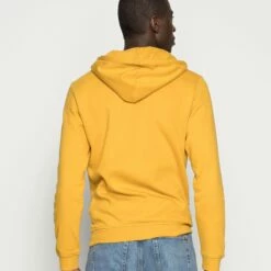 Pier One Jersey Con Capucha - Yellow, Hombre 9 Pier One Jersey Con Capucha - Yellow, Hombre -Ofertas Pier One Tienda 21f80cb925b347e0a4a278088bd65712