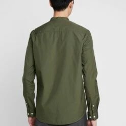 Pier One 2 PACK - Camisa - Oliv/black, Hombre -Ofertas Pier One Tienda 2938873689d64473bdedf7291e717928