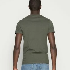 Pier One 3 PACK - Camiseta Básica - Black/grey/green, Hombre -Ofertas Pier One Tienda 302b28ae9cfb4ba48ebdbc5d108d4998