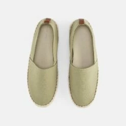 Pier One Unisexo RENA ESPADRILLE UNISEX - Alpargatas - Olive -Ofertas Pier One Tienda 37f61750ec004994b62ae6ddcfad1a43