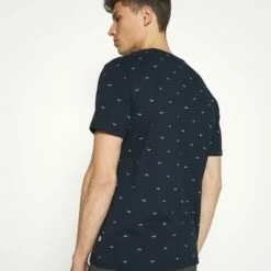 Pier One Hombre Camiseta Estampada - Dark Blue -Ofertas Pier One Tienda 3dfb20b4abf94950893ee7c1f3d98a9b