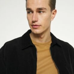 Pier One Hombre 5 PACK - Camiseta Básica - Brown/white/black -Ofertas Pier One Tienda 41bdebd242374d019f64e1060d47972d