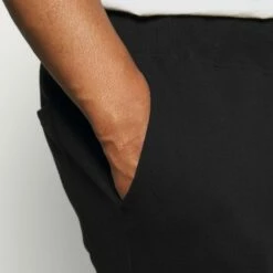 Pier One Hombre Pantalones Deportivos - Black -Ofertas Pier One Tienda 48575df4872548bba79fbbedbf1abb19