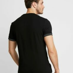 Pier One Hombre Camiseta Estampada - Black -Ofertas Pier One Tienda 4bc7dac6a83247babe0ce95cafc113a2