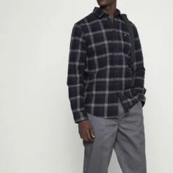 Pier One Hombre Camisa - Dark Grey -Ofertas Pier One Tienda 4c8b8d152f944a499ee587c85bb80c51