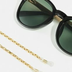 Pier One Unisexo UNISEX - Gafas De Sol - Black -Ofertas Pier One Tienda 520a399a3a5b490ca8905486d4a283f7