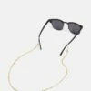 Pier One Unisexo GLASSES MASK CHAIN UNISEX - Otros Accesorios - Gold-coloured -Ofertas Pier One Tienda 55c680f9e0d047db93b1cf3e5055a531