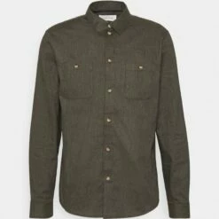 Pier One Hombre Camisa - Mottled Dark Green -Ofertas Pier One Tienda 5726c966b3ca442b9bdc431ccd4b1634