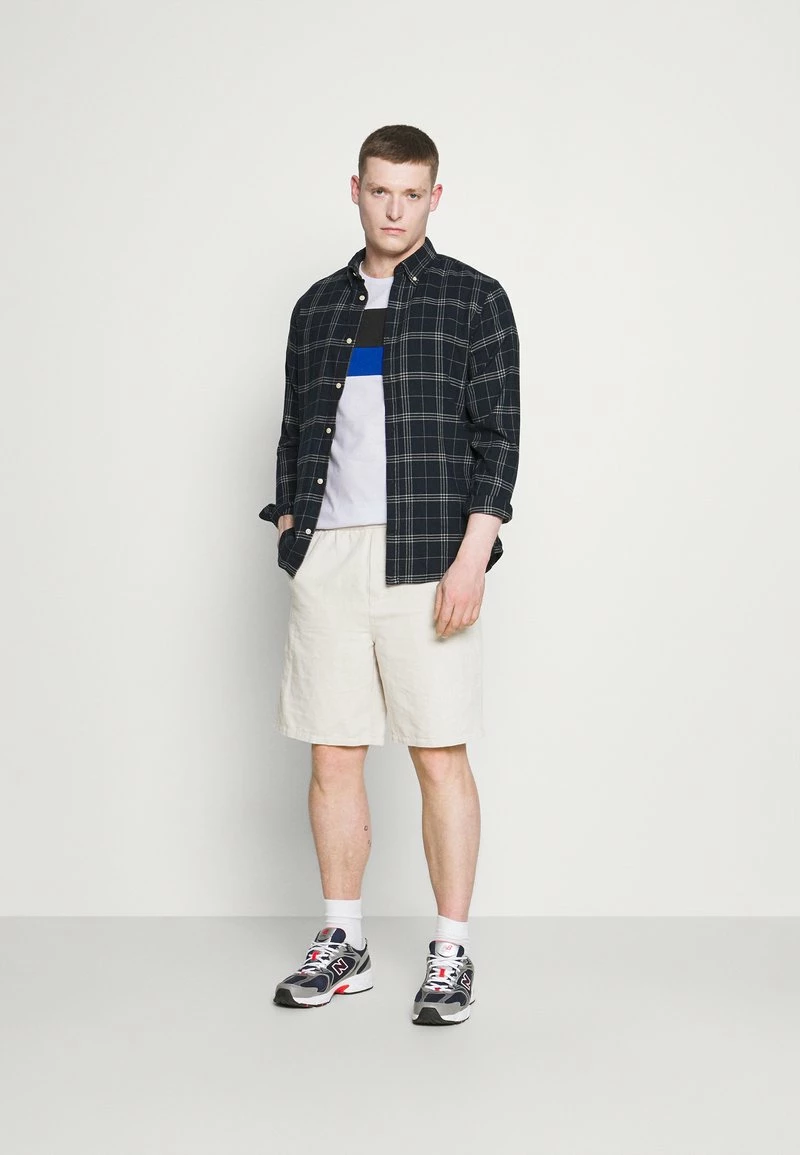 Pier One Hombre Camiseta Básica - White 4 Pier One Hombre Camiseta Básica - White - Imagen 2