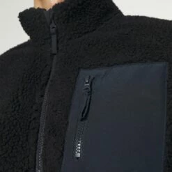 Pier One Hombre Forro Polar - Dark Blue 16 Pier One Hombre Forro Polar - Dark Blue -Ofertas Pier One Tienda 5d9bb57b367b492885a4cc2a7516f013