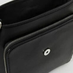 Pier One Hombre Bandolera - Black -Ofertas Pier One Tienda 64e3258d4b2e4b3b9dd81fdee0642ad6