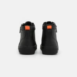 Pier One Hombre Zapatillas Altas - Black 10 Pier One Hombre Zapatillas Altas - Black -Ofertas Pier One Tienda 6508ff725c0d4ec88c4e2d7da878fff2