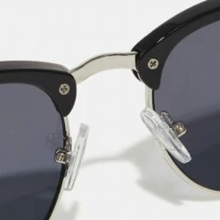 Pier One UNISEX - Gafas De Sol - Black, Unisexo -Ofertas Pier One Tienda 69493773a3e544af8bf97a3453a5cf8f