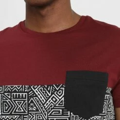 Pier One Hombre Camiseta Estampada - Bordeaux -Ofertas Pier One Tienda 6d11fa3516334f5ca86decf3c3d98870