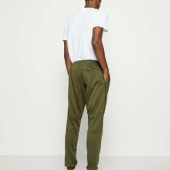 Pier One Hombre Pantalones Deportivos - Olive -Ofertas Pier One Tienda 7cda39b8f69f4986bcbf6242b84d926c