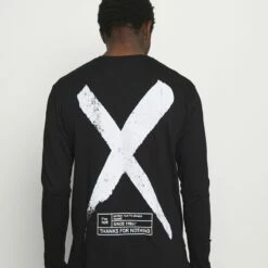 Pier One Hombre Camiseta De Manga Larga - Black -Ofertas Pier One Tienda 7d48d4bb613f4a919600c03f6e920460