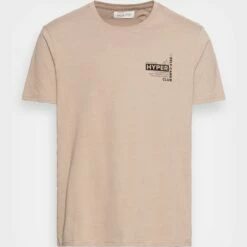 Pier One Hombre Camiseta Estampada - Light Brown -Ofertas Pier One Tienda 880a188a59584db9b268a08f124ee7e4