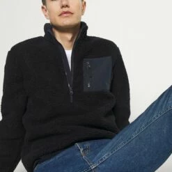 Pier One Hombre Forro Polar - Dark Blue 14 Pier One Hombre Forro Polar - Dark Blue -Ofertas Pier One Tienda 88111e09df4342679a12241e843a9022