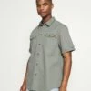 Pier One Hombre Camisa - Khaki 1 Pier One Hombre Camisa - Khaki -Ofertas Pier One Tienda 8c1cc6a6680940e7989aa0ecb38bb3aa
