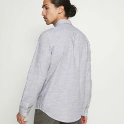 Pier One Hombre Camisa - Mottled Light Blue -Ofertas Pier One Tienda 8cf577e4ba27485bba3ac679be507afc