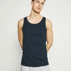 Pier One Hombre 3 PACK - Camiseta Interior - Dark Blue/bordeaux/off-white -Ofertas Pier One Tienda 8d191badfd5740d09b9c0a104aabe78c