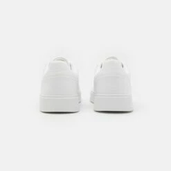 Pier One Unisexo UNISEX - Zapatillas - White -Ofertas Pier One Tienda 91906dfa01a145cbbf47a93b3f457a71
