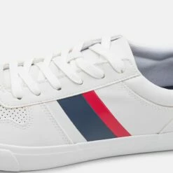 Pier One Unisexo UNISEX - Zapatillas - White -Ofertas Pier One Tienda 9722d65230b346ba85418f91e779180e