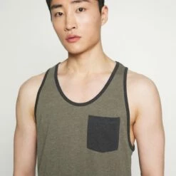 Pier One Top - Mottled Olive, Hombre -Ofertas Pier One Tienda 9c3dd80b333e46dfa1b5d3ed9451882c