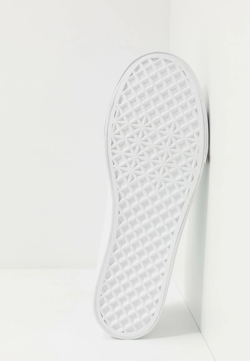 Pier One UNISEX - Zapatillas - White, Unisexo 7 Pier One UNISEX - Zapatillas - White, Unisexo - Imagen 5