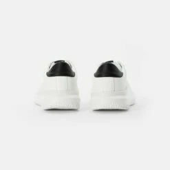 Pier One Unisexo Zapatillas - White Black -Ofertas Pier One Tienda adf1948d4f9c4731b61adb2889805b33