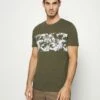 Pier One Hombre Camiseta Estampada - Oliv 1 Pier One Hombre Camiseta Estampada - Oliv -Ofertas Pier One Tienda afdc0602b7da493fb522fa08ebd7c803