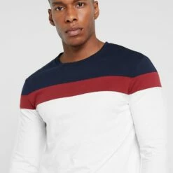 Pier One Hombre Camiseta De Manga Larga - Offwhite/dark Blue -Ofertas Pier One Tienda bc3bc60922d142d5b1571aa1f16586a9