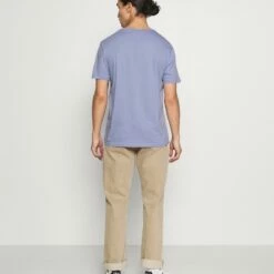 Pier One Hombre Camiseta Estampada - Lilac -Ofertas Pier One Tienda c4b77e19b1244a51bad0d9ec7ae9b124