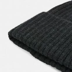 Pier One Unisexo UNISEX - Gorro - Dark Grey 7 Pier One Unisexo UNISEX - Gorro - Dark Grey -Ofertas Pier One Tienda ca7872bf93664599a707d5f3396a3f7e