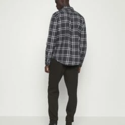 Pier One Hombre Pantalones Deportivos - Black -Ofertas Pier One Tienda ce4efef60ec0475492eb46fc9349499f