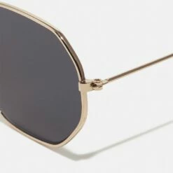 Pier One UNISEX - Gafas De Sol - Gold-coloured, Unisexo 7 Pier One UNISEX - Gafas De Sol - Gold-coloured, Unisexo -Ofertas Pier One Tienda ce7dd4c8293d495b885702939808018d