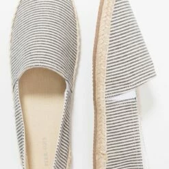 Pier One Unisexo RENA ESPADRILLE UNISEX - Alpargatas - White/blue -Ofertas Pier One Tienda cf36b3a120304b8ca2a7c4aab8305f1b