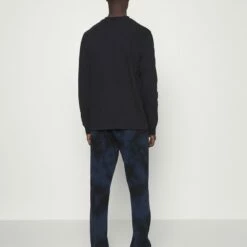 Pier One Hombre TIE DYE JOGGER - Pantalones Deportivos - Dark Blue- Black 10 Pier One Hombre TIE DYE JOGGER - Pantalones Deportivos - Dark Blue- Black -Ofertas Pier One Tienda cf50c9e311bc4f7090dc55af4d53df0d