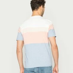 Pier One Hombre Camiseta Básica - Red -Ofertas Pier One Tienda d24820c97961431ca318d59926bf2cfd