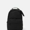 Pier One Unisexo UNISEX - Mochila - Black -Ofertas Pier One Tienda d8a9bfa7477d4fd6b1675844c815a5bc