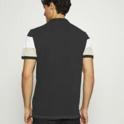 Pier One Hombre Polo - Black/sand -Ofertas Pier One Tienda d8c65026b585479dad3ca8264a3ea3d4