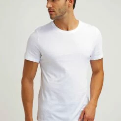 Pier One 2 PACK - Camiseta Básica - White/black, Hombre -Ofertas Pier One Tienda db5a52b513bc4cb5ade3596d469995e6