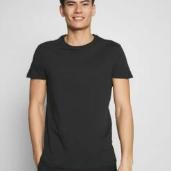 Pier One Hombre 5 PACK - Camiseta Básica - Olive/ White/ Navy /yellow /black -Ofertas Pier One Tienda dbc53748fa514c6f96527bc1be405ad4