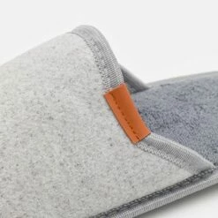Pier One Hombre Pantuflas - Grey 13 Pier One Hombre Pantuflas - Grey -Ofertas Pier One Tienda dc9234e621894993a486f39939241a50