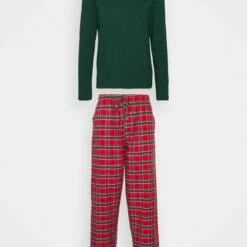 Pier One Hombre Pijama - Dark Green/red 10 Pier One Hombre Pijama - Dark Green/red -Ofertas Pier One Tienda e4f9d73856c449e8949504e9ea765a57