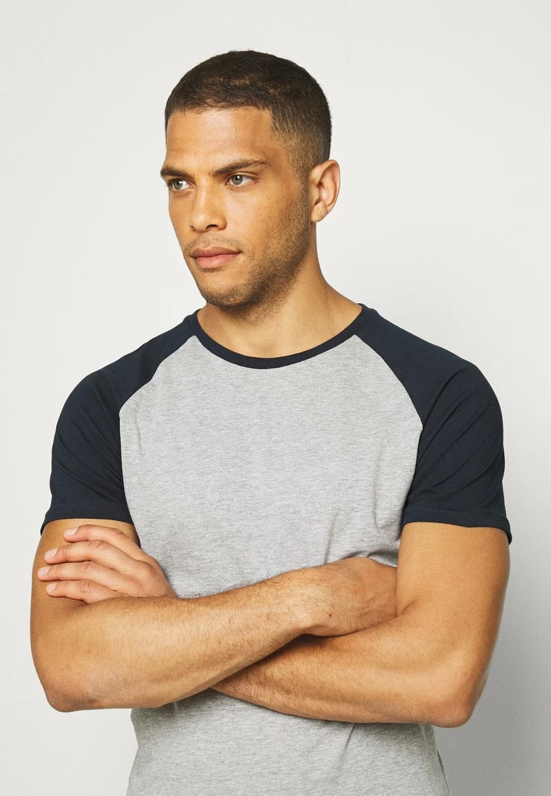 Pier One Hombre Camiseta Básica - Dark Blue 6 Pier One Hombre Camiseta Básica - Dark Blue - Imagen 4